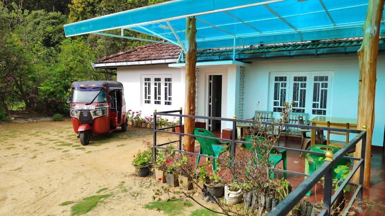 Forest Cyniciam Homestay オヒヤ エクステリア 写真